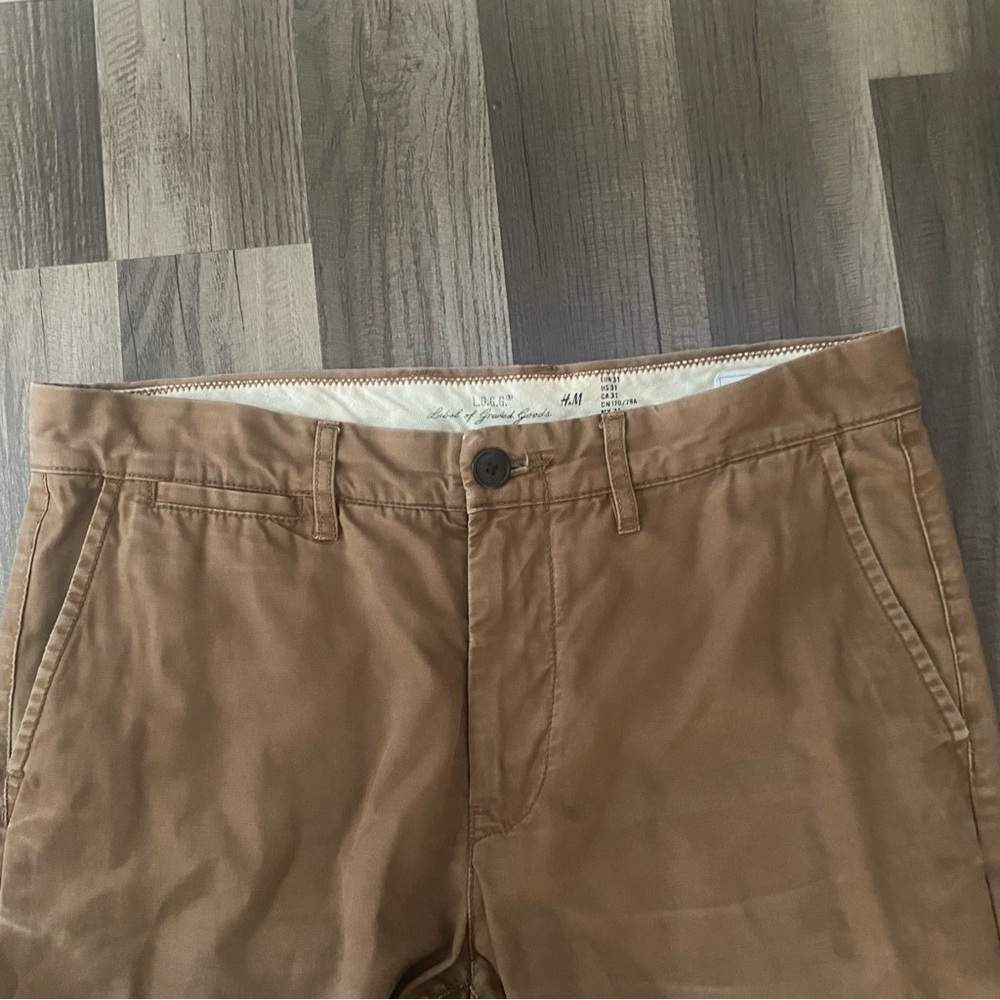 H & M khaki men,s pants size 31 - Picture 2 of 6